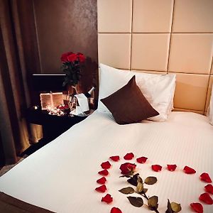 Apartament z łóżkiem king-size